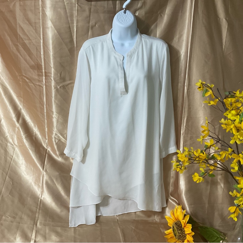 Chic White Women's Tunic Blouse